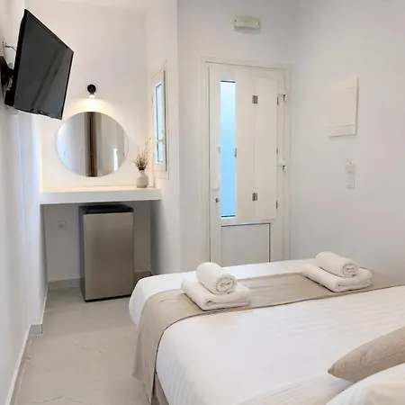 Hotel Smart -designed Fira (Santorini)