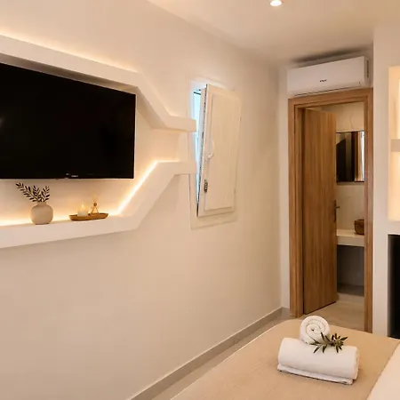 Smart -designed Hotel *