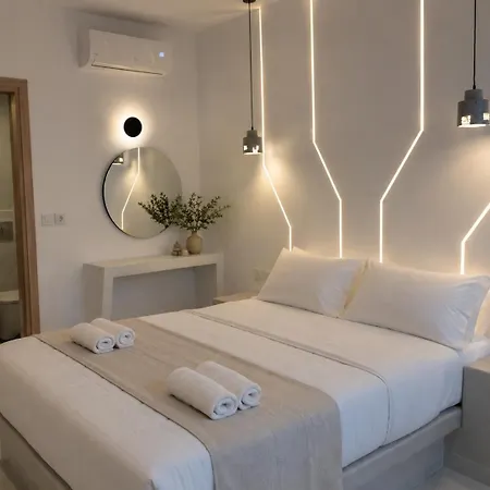 فندق Smart -designed ثيرا
